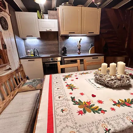 Drevenica Zuzana * Mengusovce